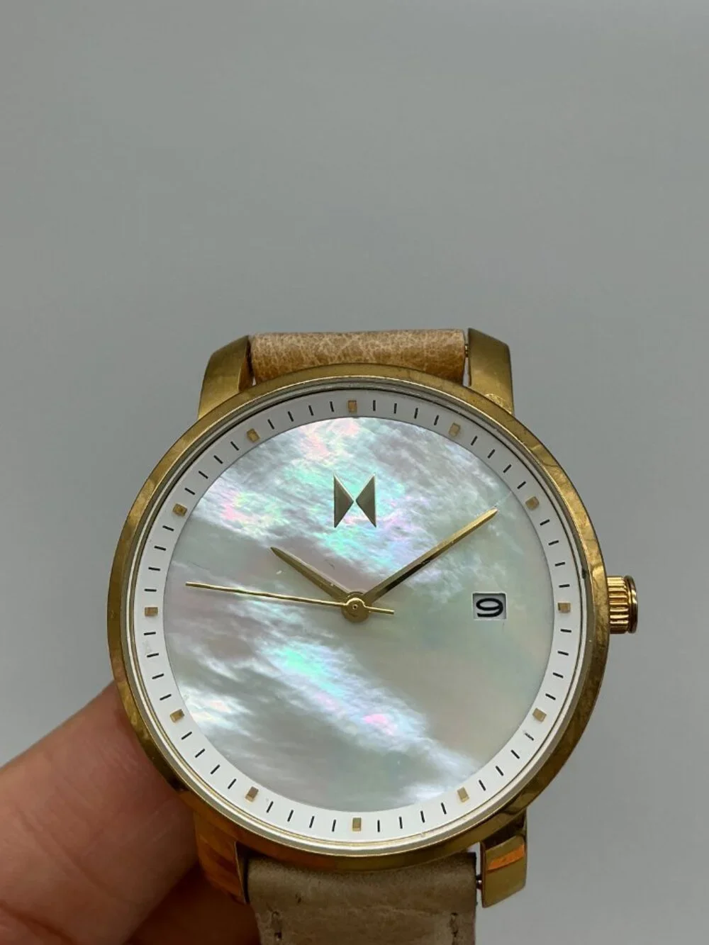 MVMT Gold Pearl Womens Watch 38mm MOP Dial Gold Tone Leather Date New Battery